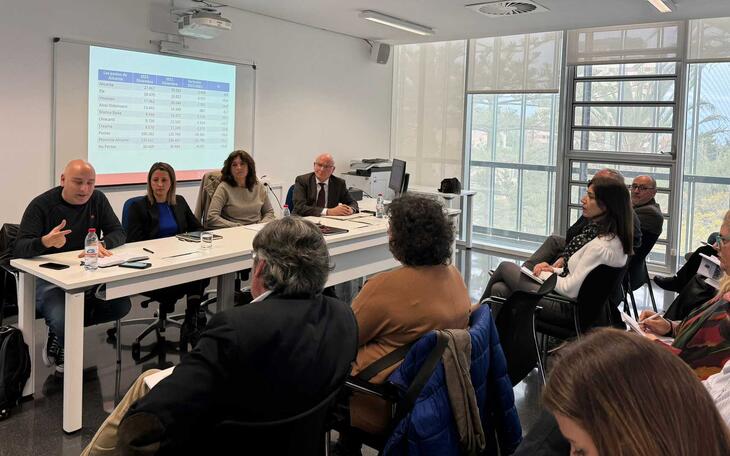 Benidorm representa a la Marina Baixa en el Encuentro Provincial de Pactos por el Empleo 